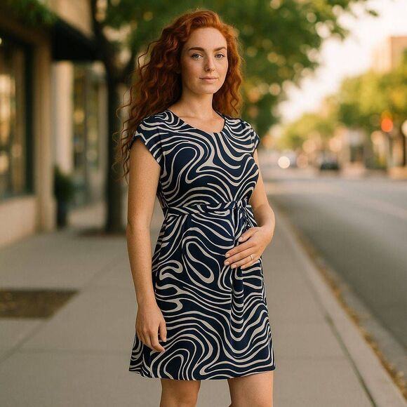 Pea in a Pod Maternity by Donna Morgan Fully Lined Dress - Picture 9 of 9